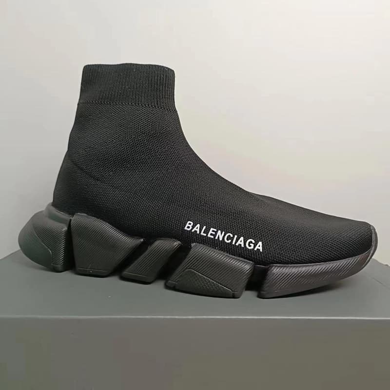 Chaussures chaussettes Baskets décontractées Hommes Femmes Speed Trainer Triple Noir Graffiti Blanc Bleu Rouge Semelle transparente Volt À lacets