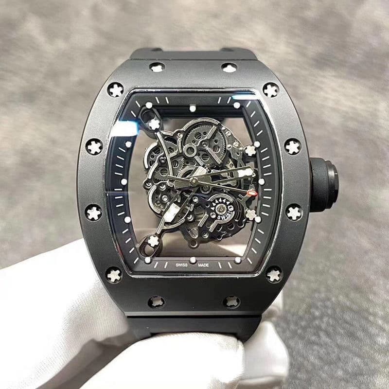 New light luxury men's skeletonized luminous tonneau-shaped three-hand ghost head non-mechanical watch
