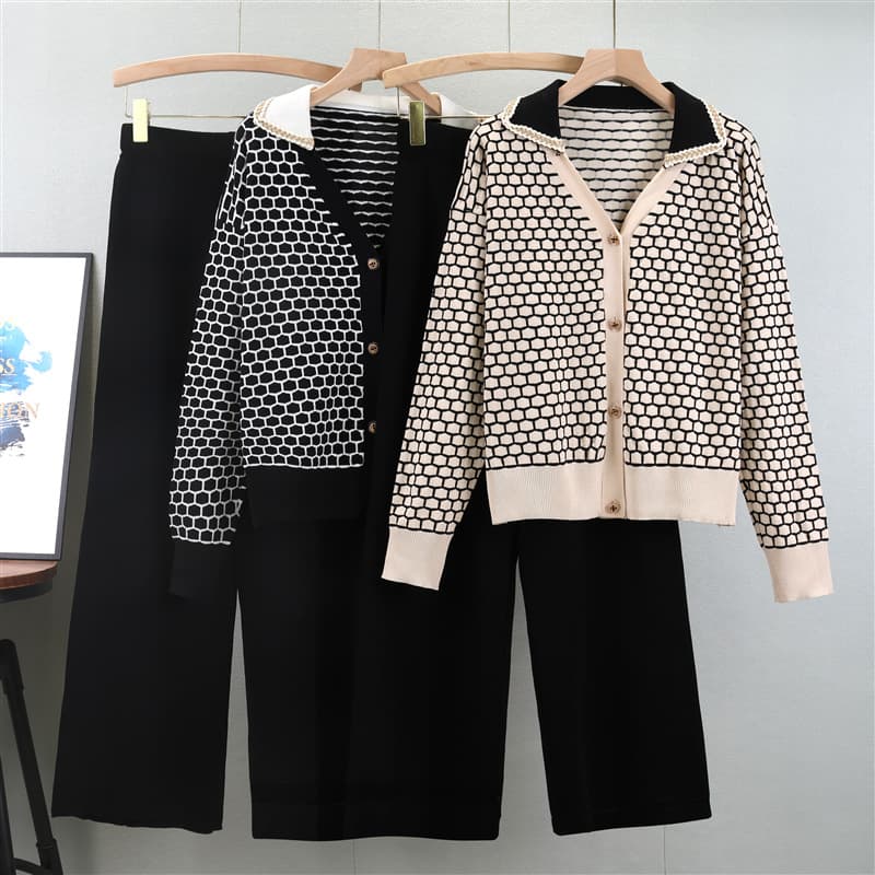 Women's Clothing autumn niche characteristic plaid V neck temperament knitted cardigan suit women's fashionable wide leg pants two piece suit trendy