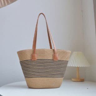 Temperament and Large Capacity Grass 2023 New Handmade Woven Single Shoulder Underarm Fashion Striped Women's Bag