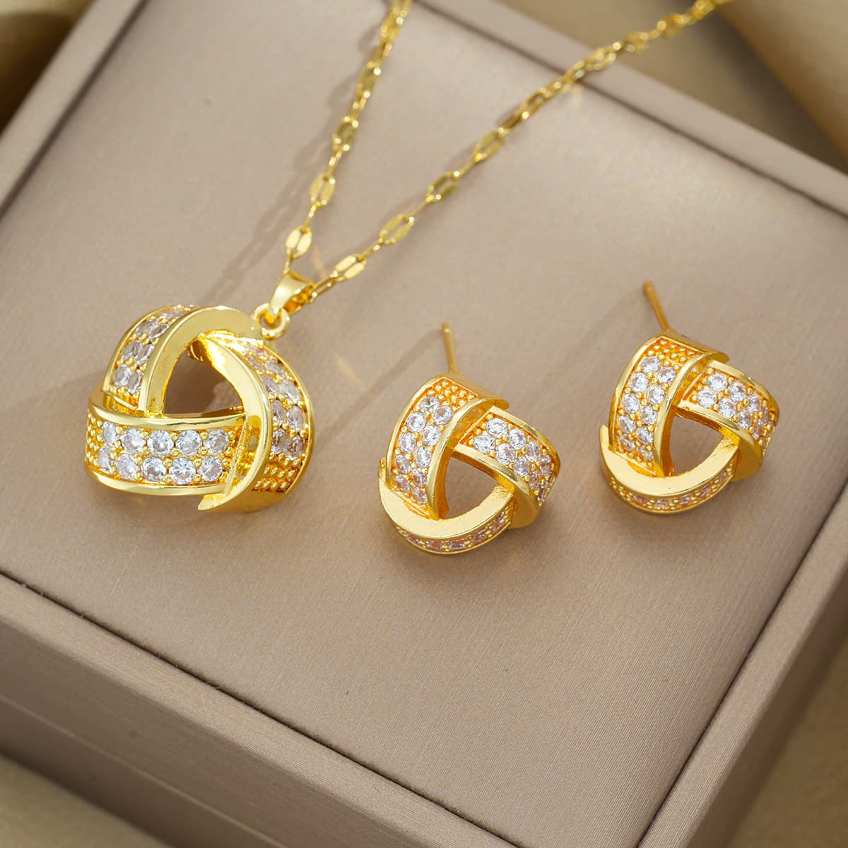 Jewelry & Accessories Internet Celebrity Fashion Simple Zircon Geometric Niche Light Luxury New Design Pendant Temperament Clavicle Chain