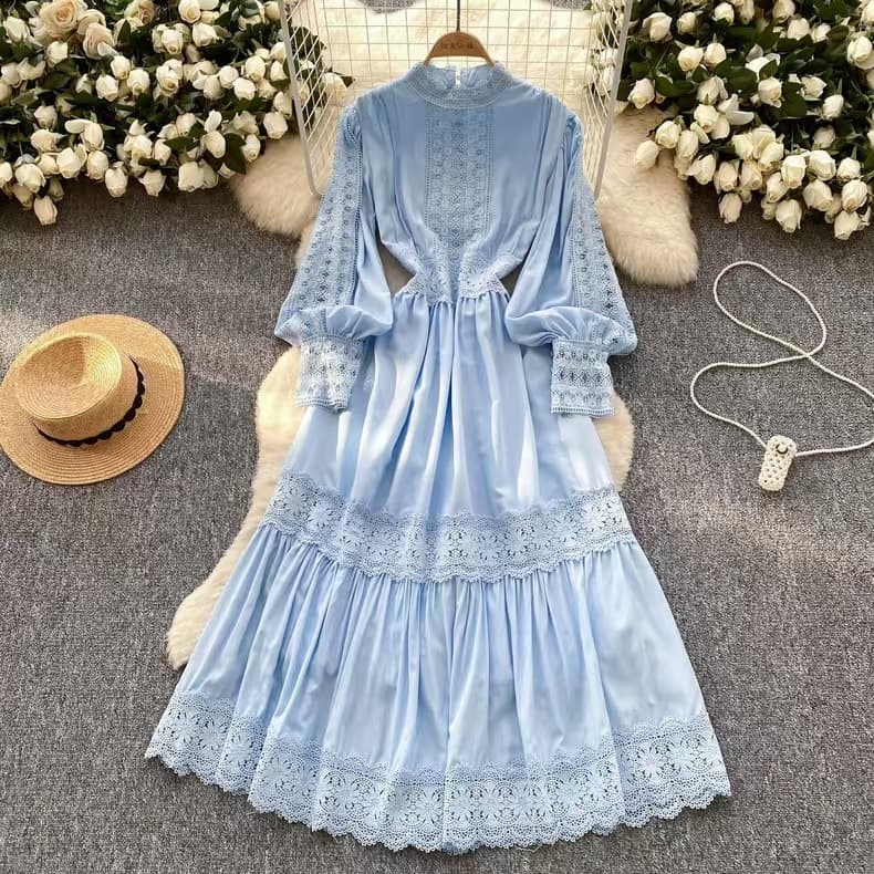 Spring French Women's Wear Palace Style Dress Waist Slimming Hollow Lace Splicing Long Swing Holiday Dress