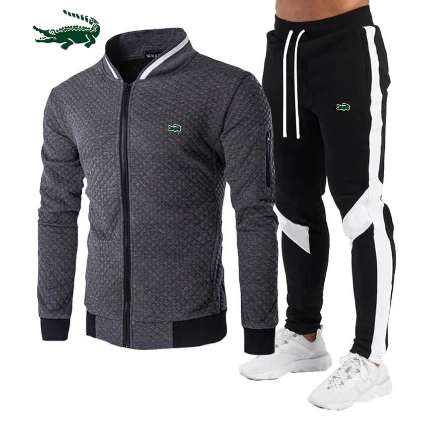 Ensemble de survêtement brodé de haute qualité pour homme.