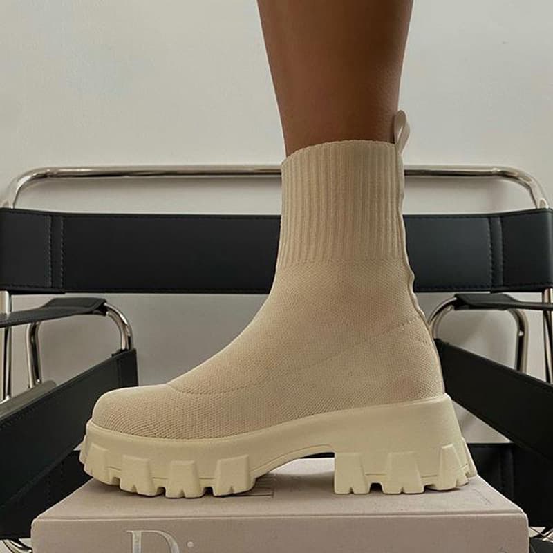 Women's Casual Shoes knitted short boots European and American autumn and winter thick-soled fly-knit large size mid-low socks boots
