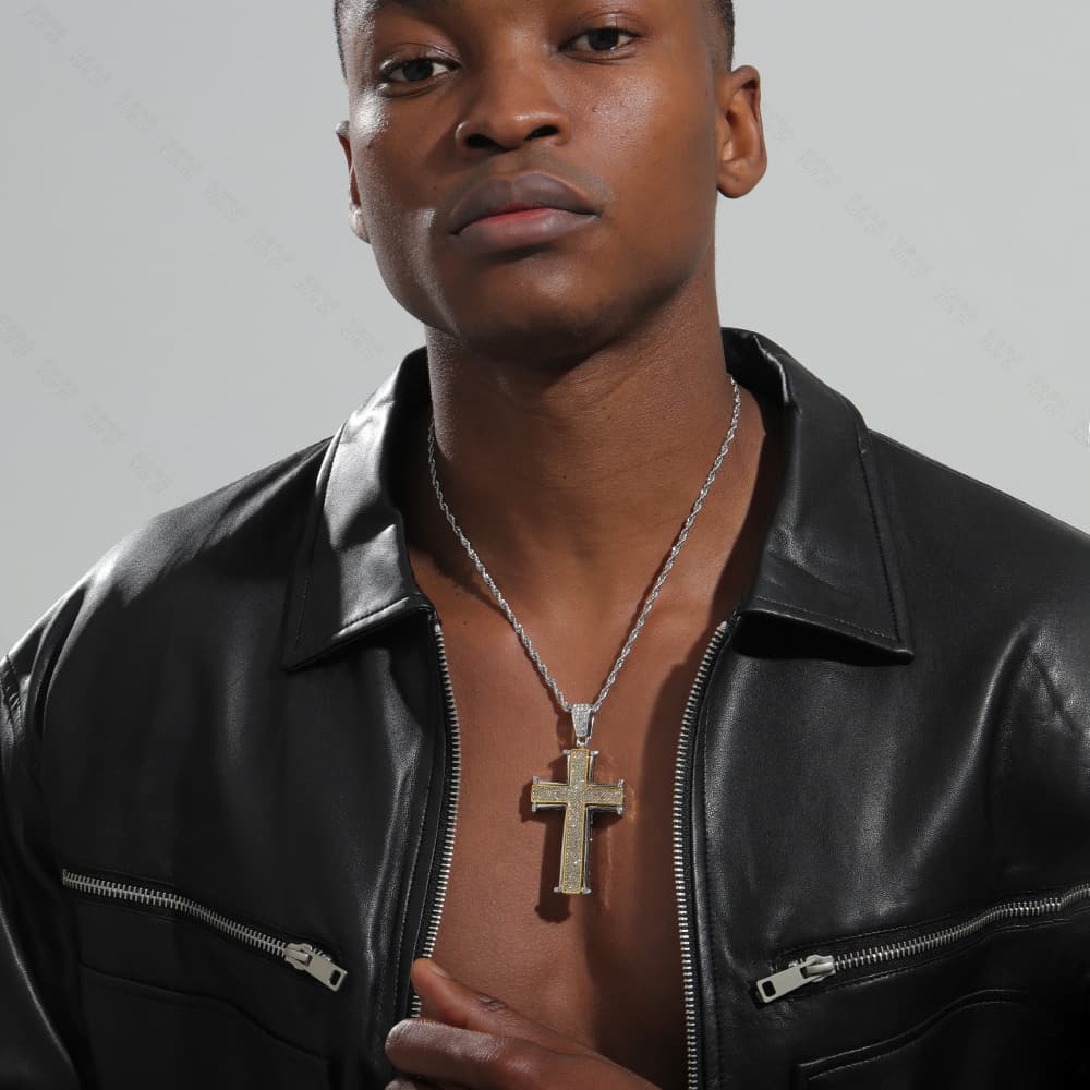 New hip-hop pendant full of diamonds, two tone large cross, niche Cuban chain accessory