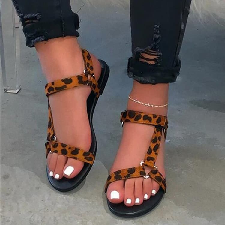 Plus Size Leopard Print Flat Sandals For Women To Wear Color Matching Velcro Beach Sandals Overseas