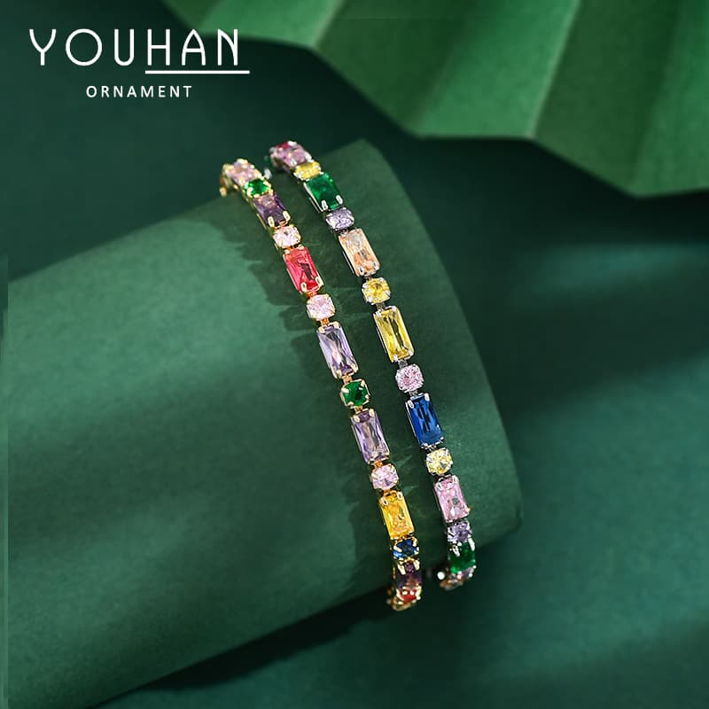 Women's Jewelry Micro Inlaid Colored Zircon Claw Chain Niche Design Chain Bracelet Female Fashion All Match Hand Jewelry