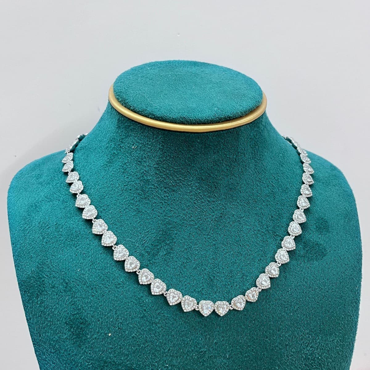 Collier Shijia en forme de cœur, chaîne clavicule, style croisé, best-seller, L, mode, entièrement serti de diamants étincelants