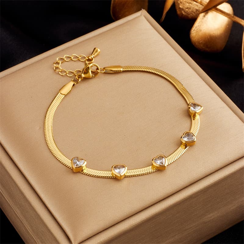 Niche personality simple temperament versatile diamond inlaid love titanium steel snake bone chain jewelry bracelet