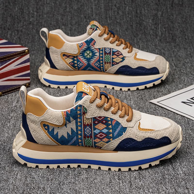 Men's shoes Fashion printed embroidered sports casual shoes Comfortable platform elevating shoes for men