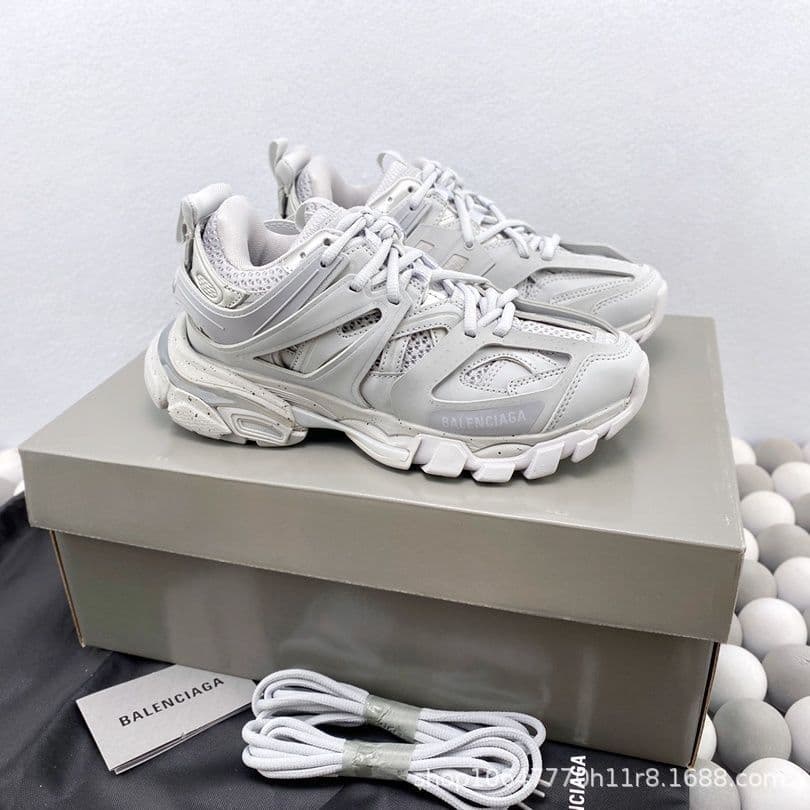 Chaussures de sport décontractées tendance, style papa, taille S, Paris Track 3.0 de troisième génération, avec éclairage LED intégré. Dispon