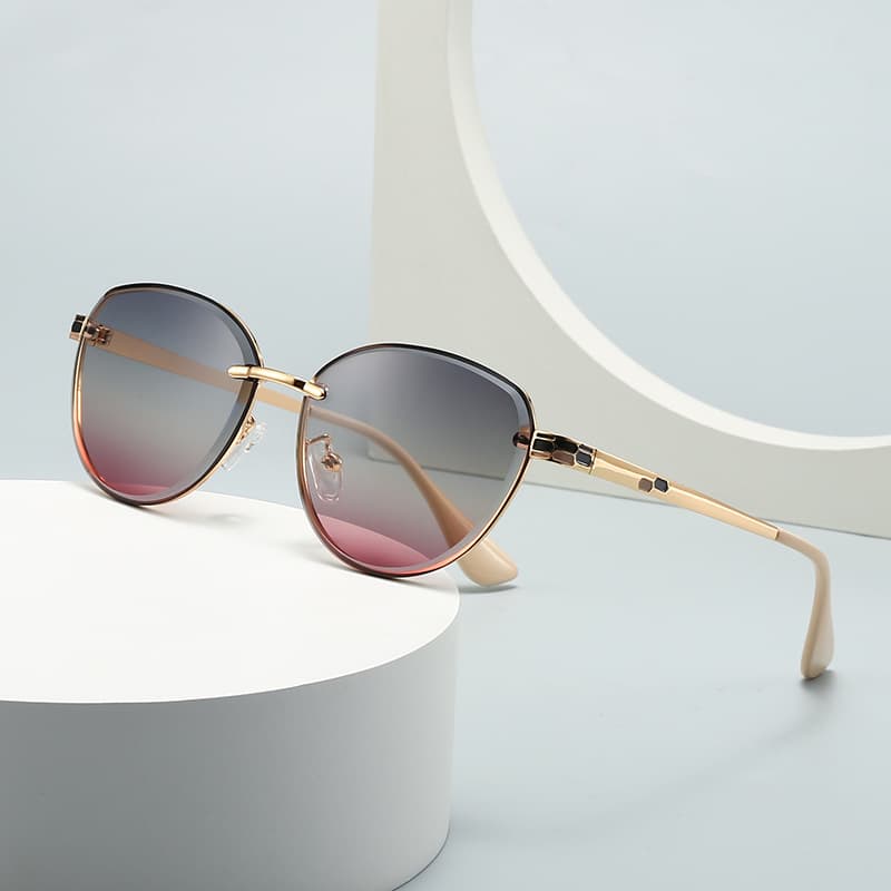 European and American Modern Retro Narrow Sunglasses High-End Women's Ins Style Sunglasses Versatile Trendyy Sunglasses 2506