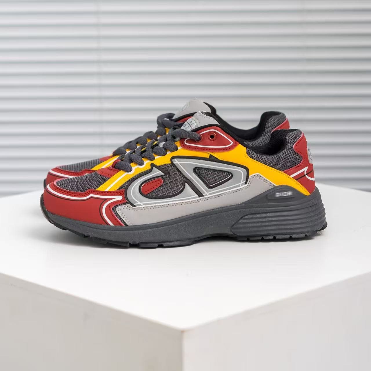 Nouvelles baskets respirantes et polyvalentes pour hommes et femmes, style décontracté et tendance, modèle Dad's Letter B30, pour la course à pie