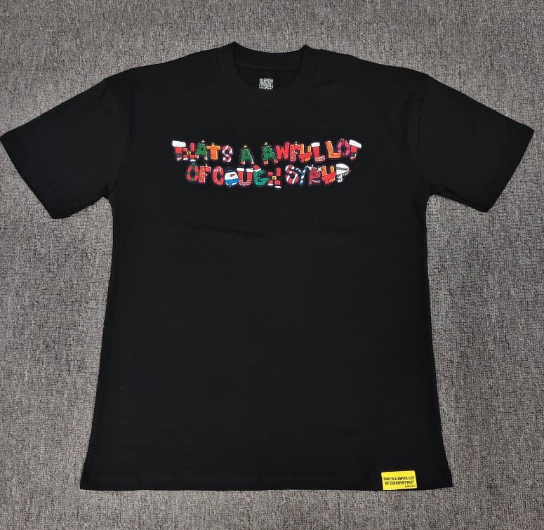 C'EST UNE QUANTITÉ ÉNORME DE SIROP CONTRE LA TOUX. C'est une marque tendance transfrontalière établie de longue date pour les t-shirts à manches