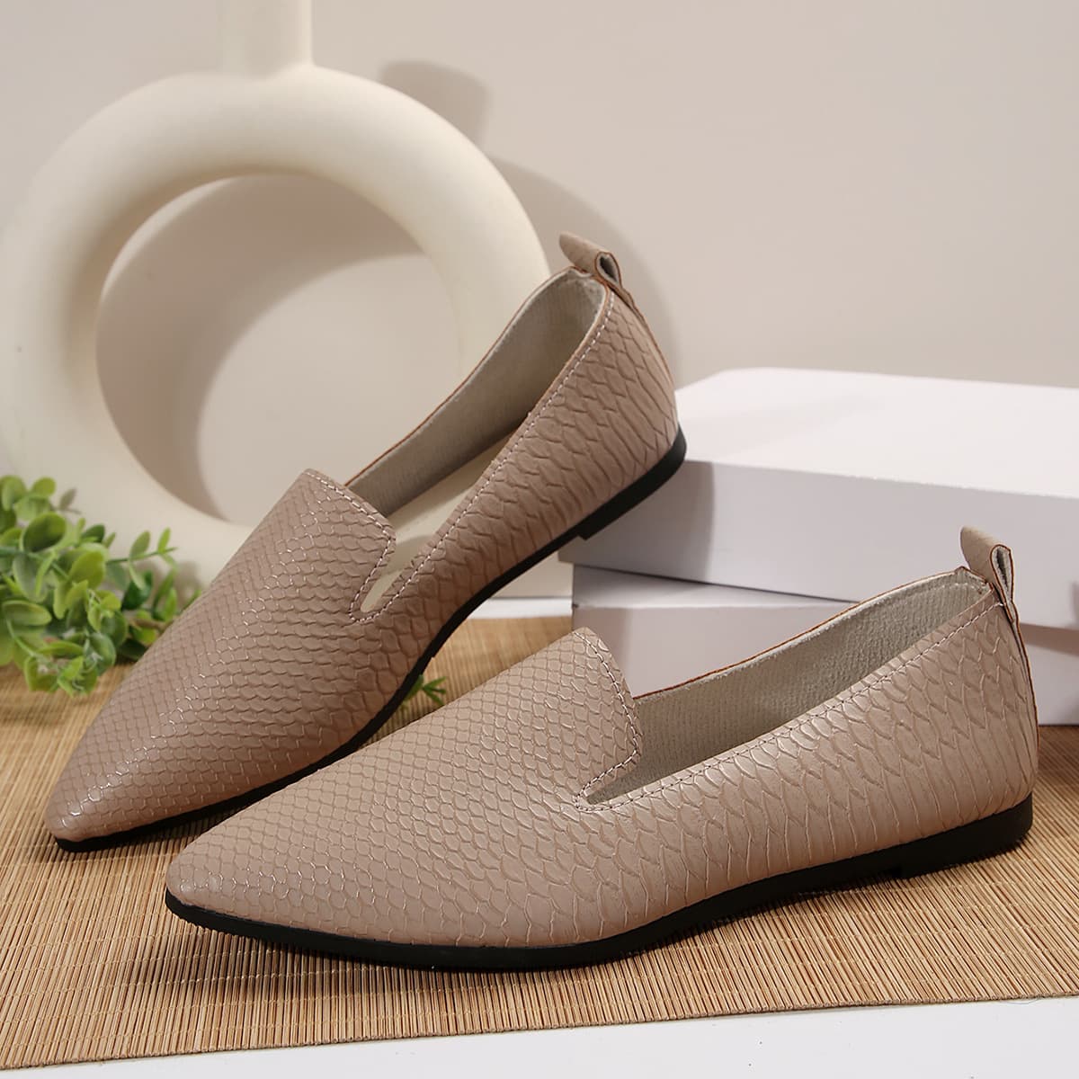 Mocassins plats à enfiler pour femmes, imprimé serpent - Mocassins respirants en PU avec doublure en cuir souple, chaussures décontractées confor
