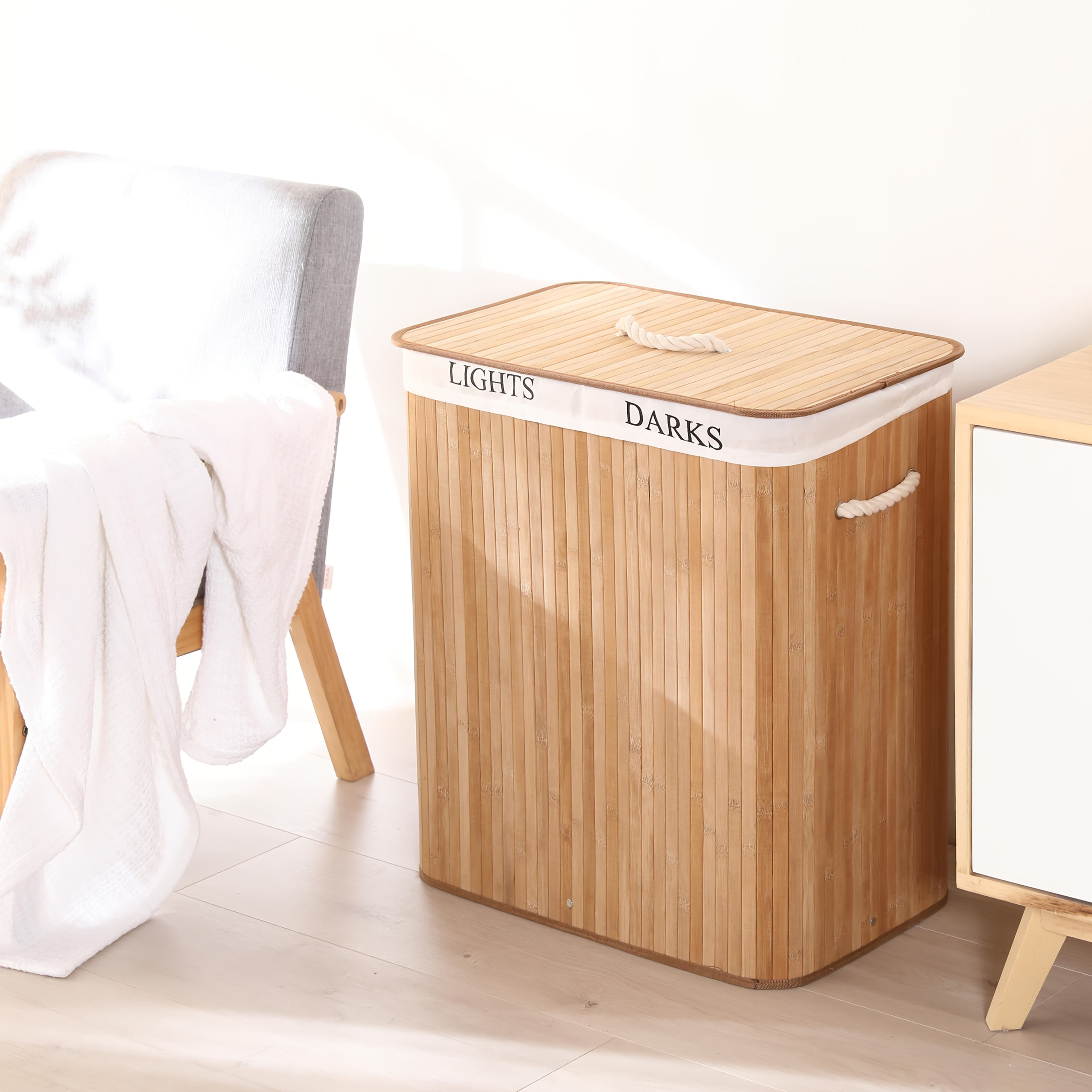 A Large-Capacity Christmas Storage Basket Made Of Bamboo, Detachable And Foldable, Suitable For Laundry Or Bedroom Use, With Handles