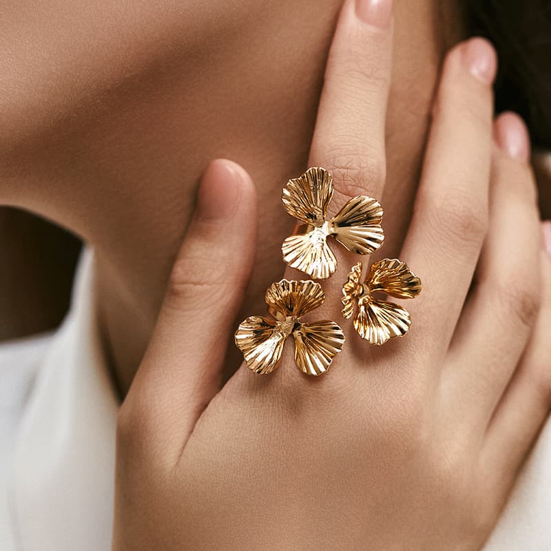 French flower ring color preserving copper plated with K real gold personality design irregular metal feel creative temperament ring