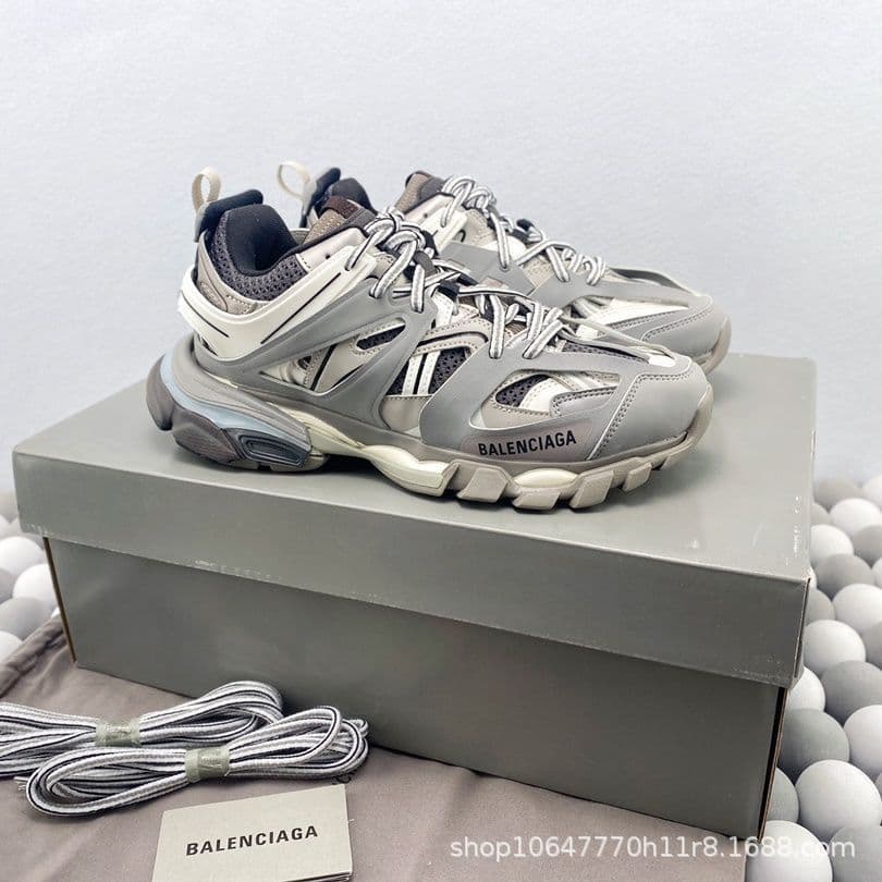 Chaussures de sport décontractées tendance, style papa, taille S, Paris Track 3.0 de troisième génération, avec éclairage LED intégré. Dispon