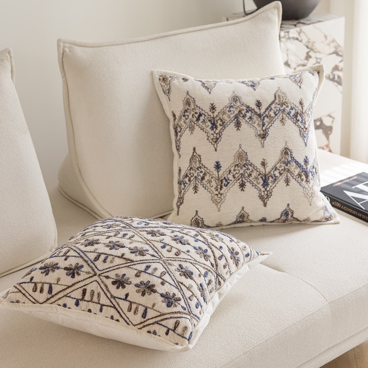 Luxury Throw Pillow Covers - Elegant Decorative Sofa Pillows For Living Room & Bedroom (Set Of 2, Premium Velvet, Back Support & Comfortable)​