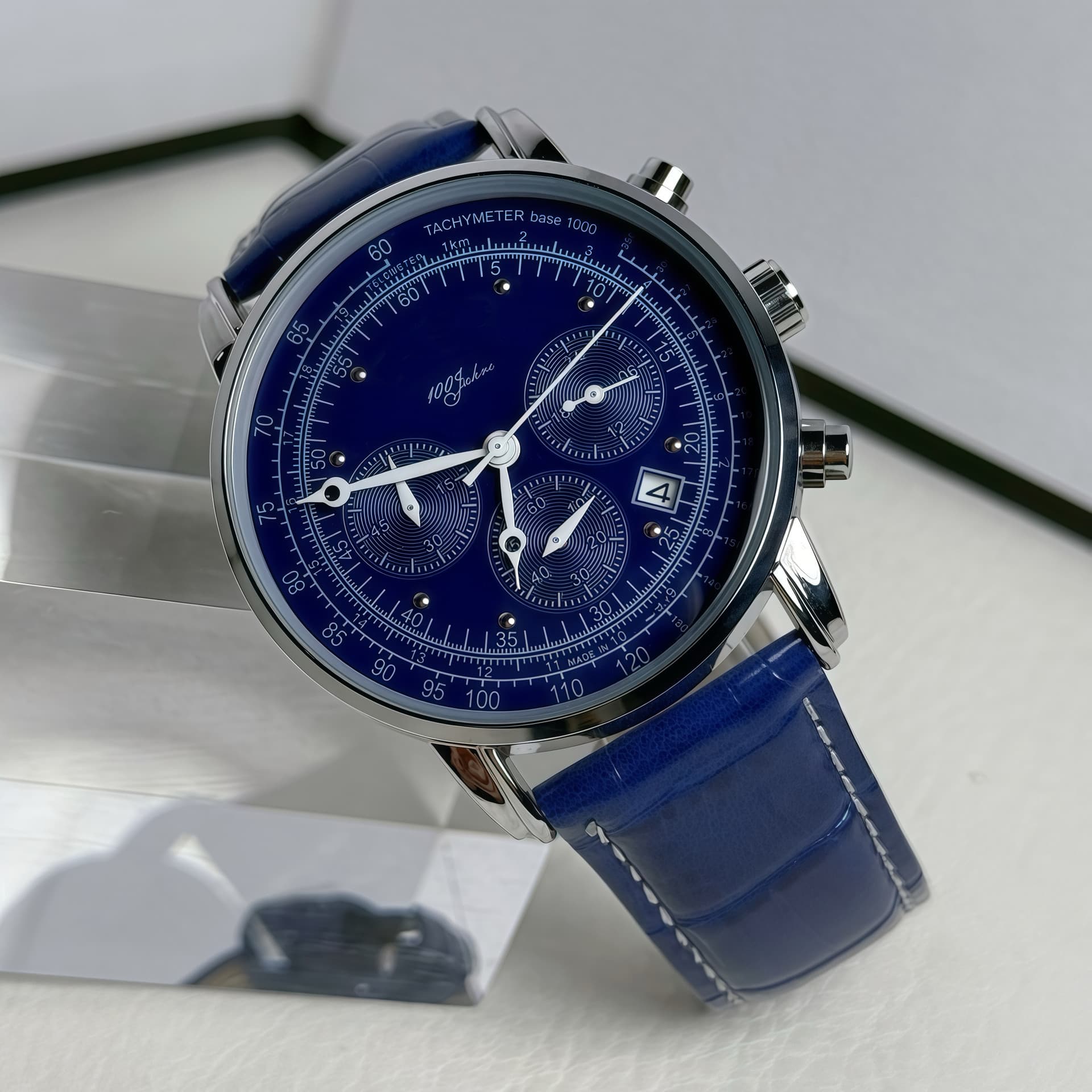2025 New Qijia's Berlin Series Green And Blue Fashion Business Multifunctional Quartz Watch