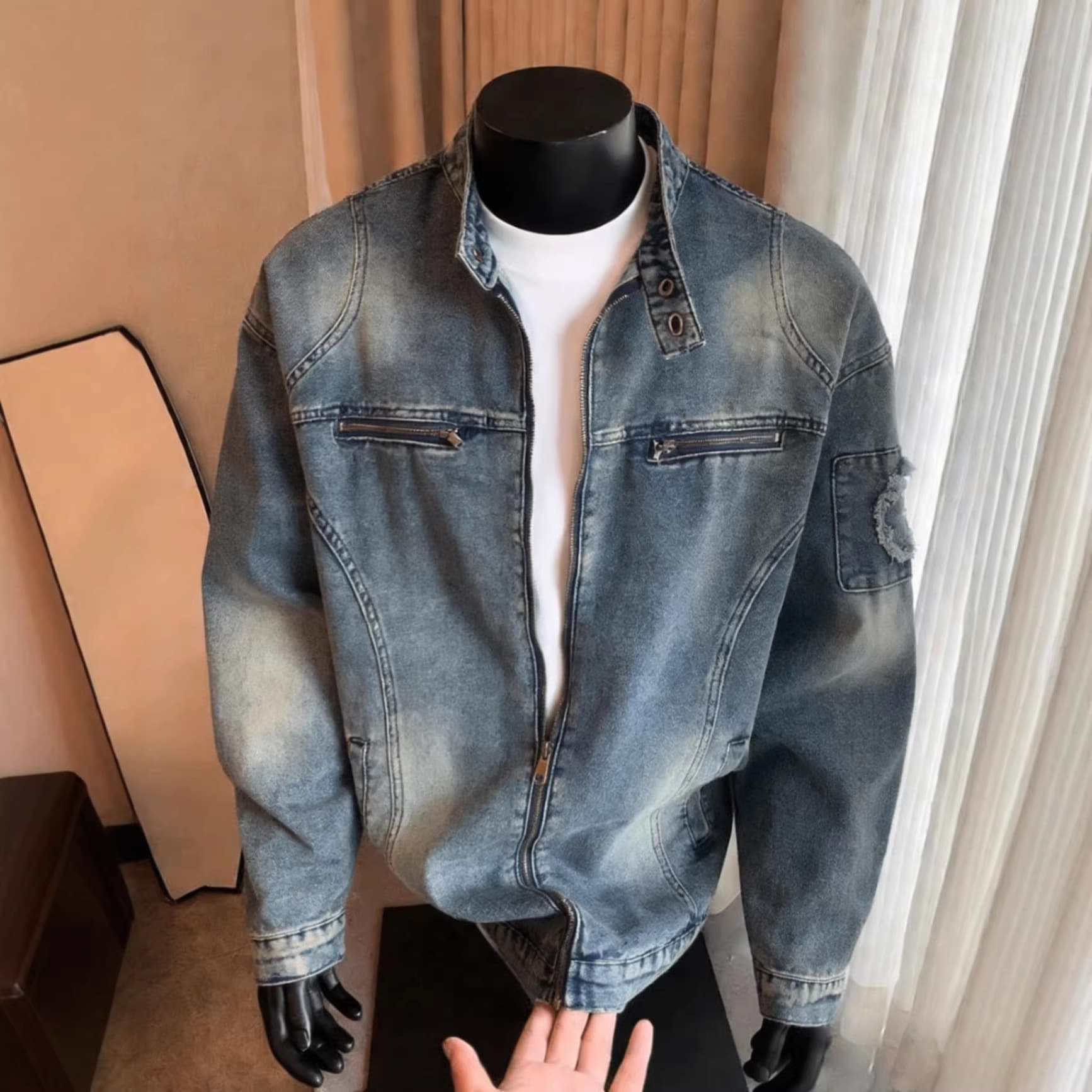 Men's Loose Fit Distressed Denim Jacket American High Street Style Casual Zip up Motorcycle Jacket Spring 2026 Washed