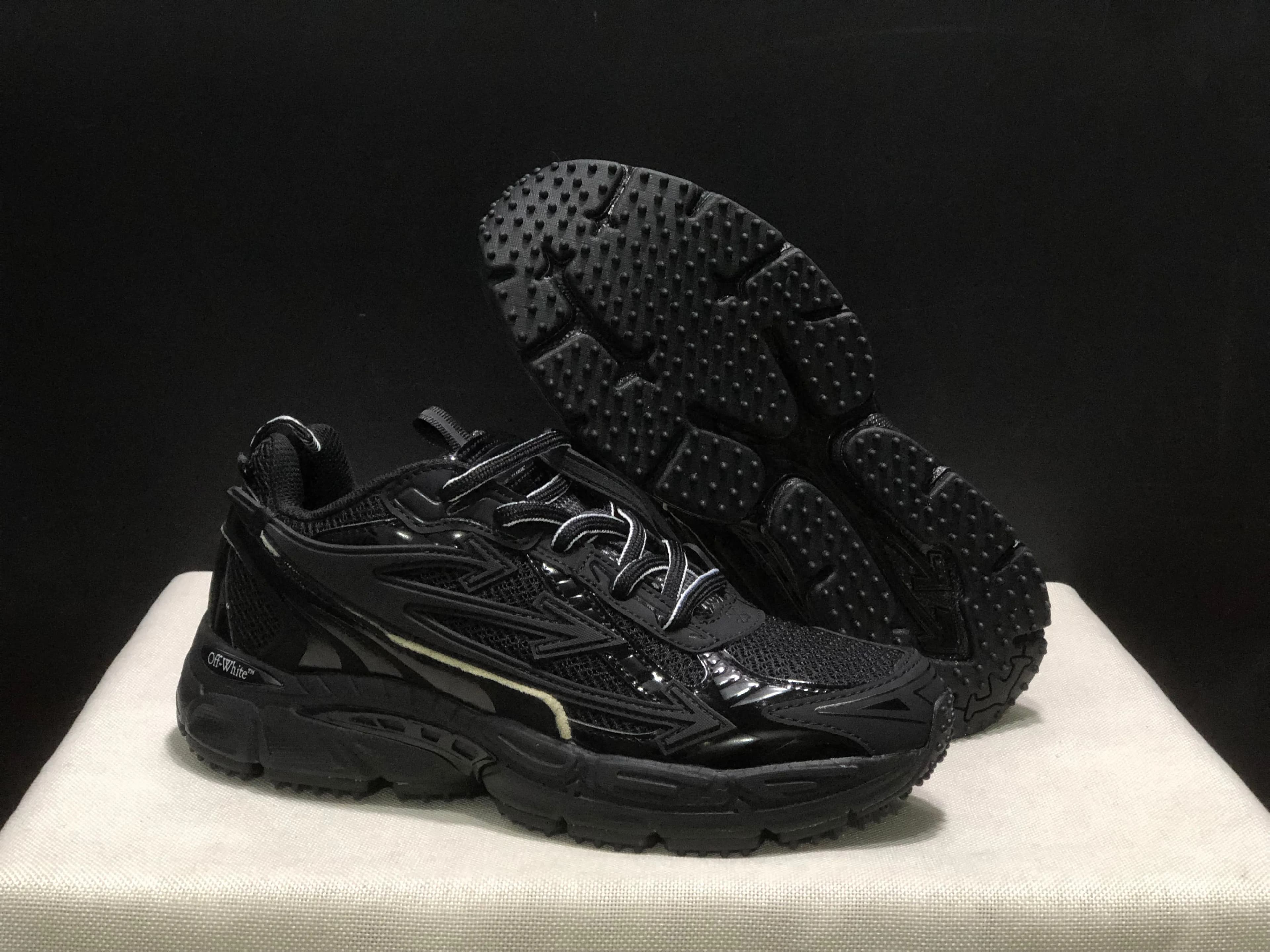 Baskets Off-White Be Right Back en édition limitée, style classique milanais, pour homme et femme, chaussures de running et d'extérieur.