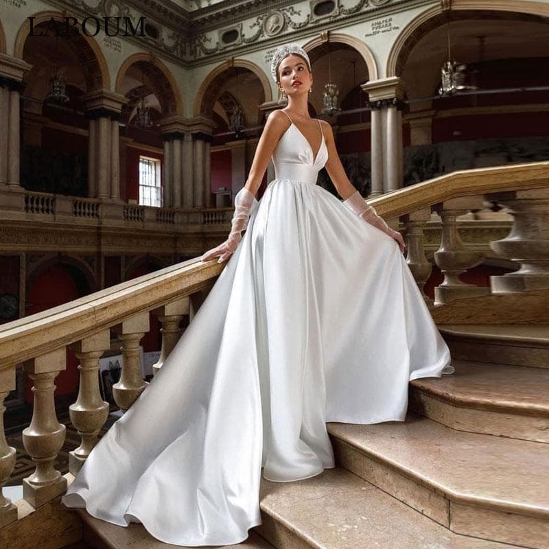Women's New Annual Meeting Host Slim Bride Satin Wedding Dress With Train