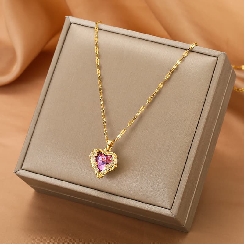 2025 New Arrivals Gold Plated Heart Pendant For Women Jewelry Titanium Steel Big Crystal Necklace Choker Korean Elegant Wholesale