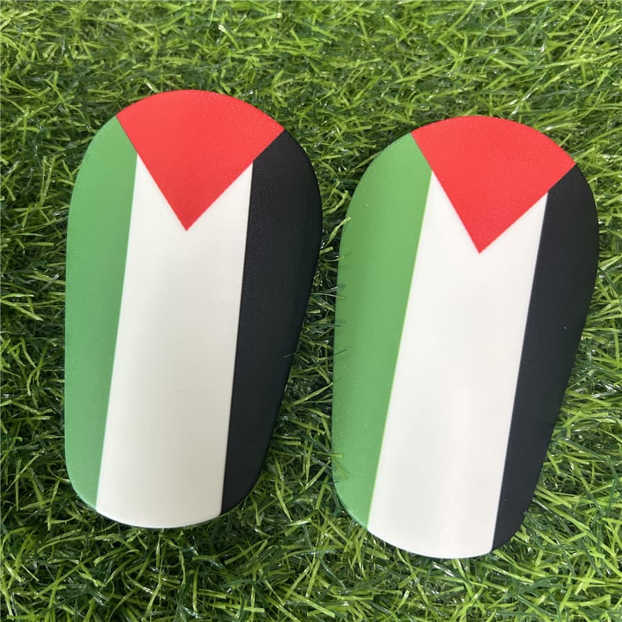 Palestine Flag Mini Shin Guards - Small Football Protective Gear For Training & Matches (8x5cm, 10x6cm, 12x8cm)​