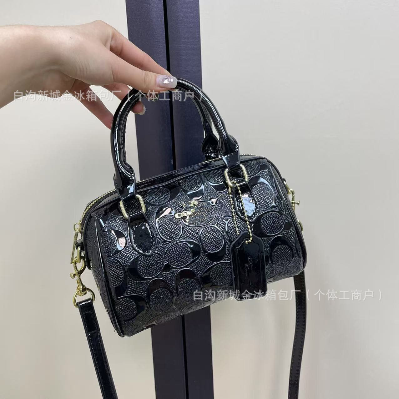 Sac à main Boston cylindrique à bandoulière simple, bloc de couleurs, tendance, pour femme, nouveauté 2025
