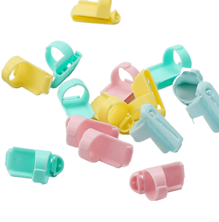 2pc Knitting Tool Stitchers Sewing Tool Wool Compiler Finger Plastic Thread Guides