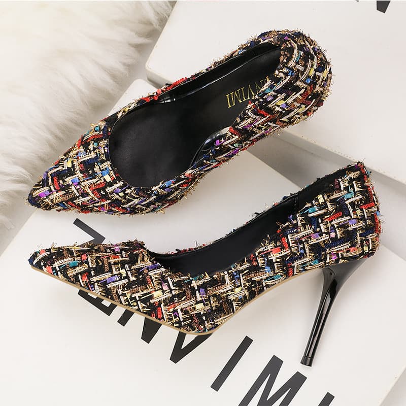 Women's shoes, fashionable and delicate slim high heels women's shoes stiletto high heels shallow mouth pointed toe woolen shoes