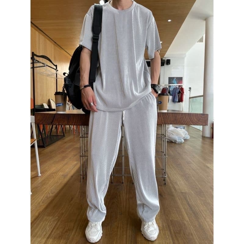 Men's Clothing short sleeved trousers suit men's loose large size cool high end two piece suit for middle aged and young people sports a set of