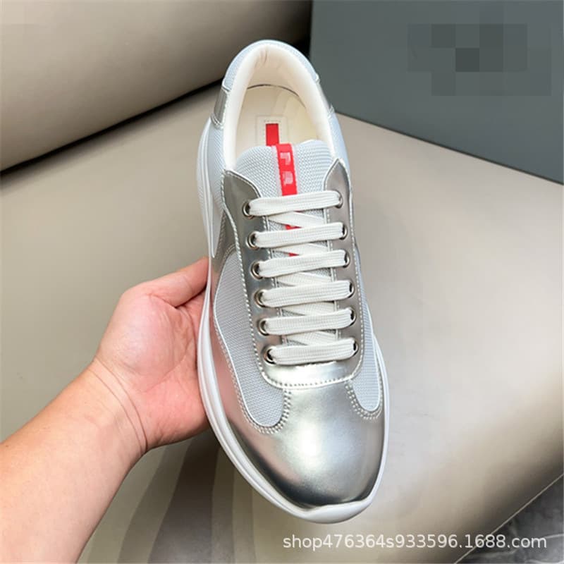 Chaussures d'été P Brand en stock, bleues, plates, décontractées, en cuir naturel véritable, à bout rond, tendance et polyvalentes, taille 8.