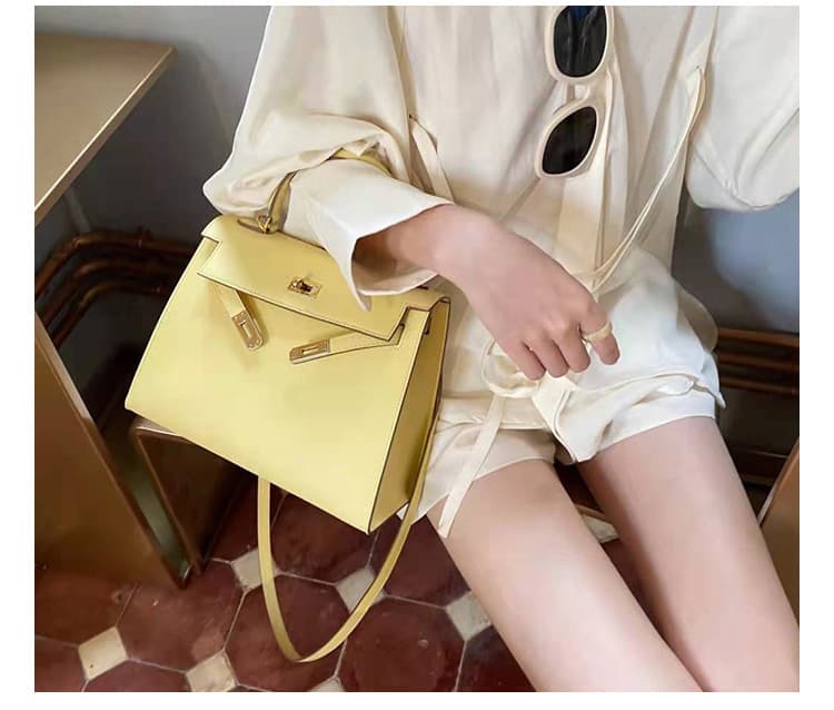 P7 Bubble Green 2023 Nouveau sac Kelly de deuxième génération Printemps et été Sac messager à bandoulière Sac à main en cuir véritable Mini