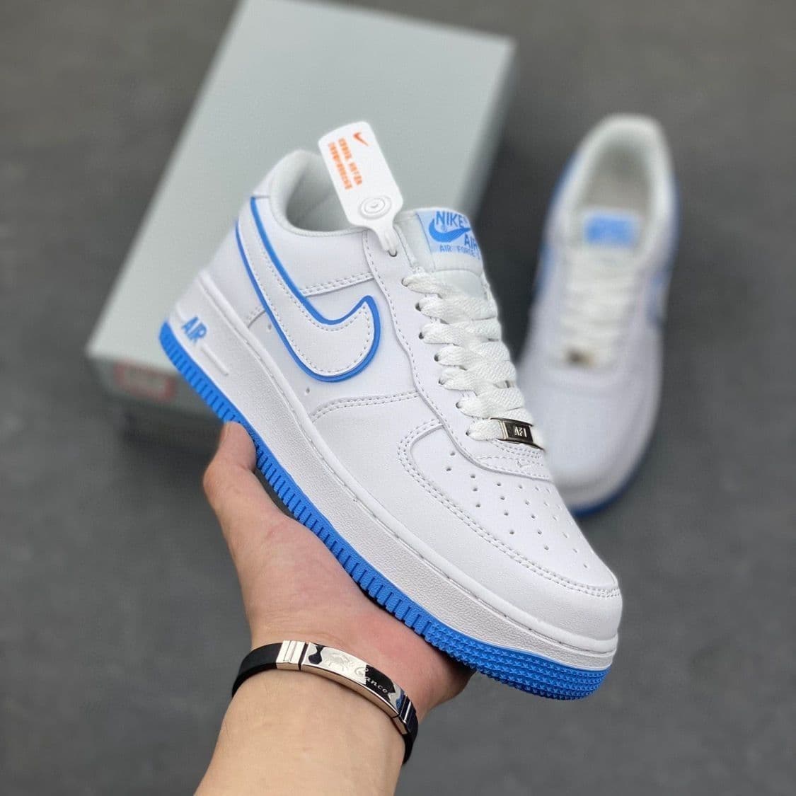 Hommes Femmes Chaussures Baskets Basses Panda Blanc Noir Triple Rose UNC Gris Brouillard Syracuse Rose Whisper StrangeLove Medium Olive Candy Hommes