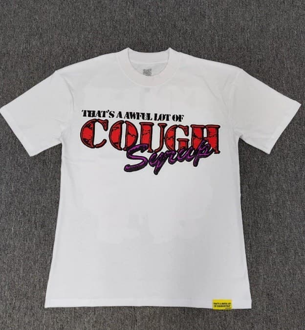 C'EST UNE QUANTITÉ ÉNORME DE SIROP CONTRE LA TOUX. C'est une marque tendance transfrontalière établie de longue date pour les t-shirts à manches