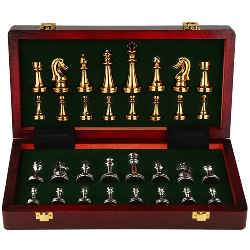 chess high-end gift box metal chess wooden chessboard chess retro European style ornaments chess