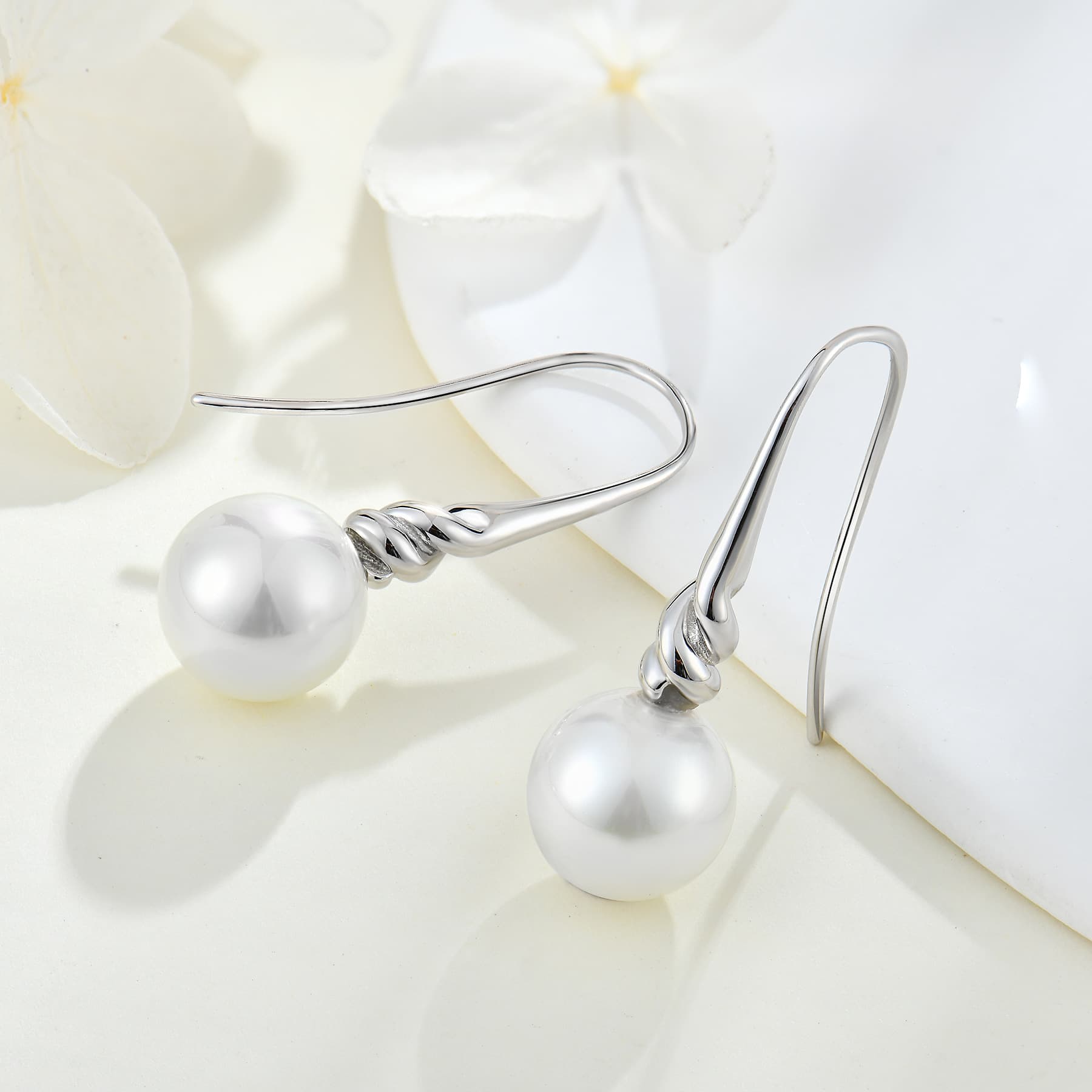 Classic S925 sterling silver geometric pearl earrings