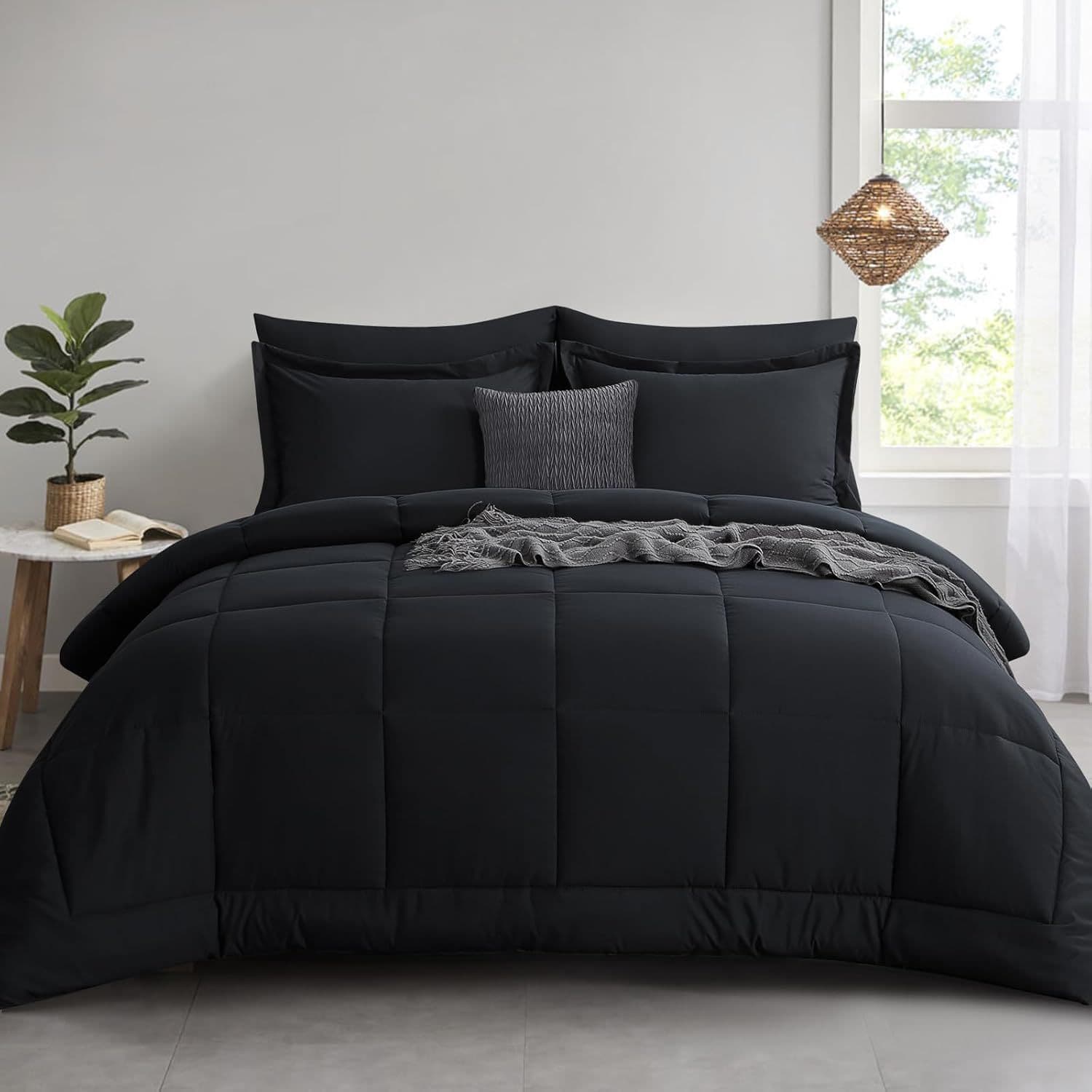 Diamond Grid Hotel Bedding Set – Premium Down Alternative Comforter (All-Season Lightweight Breathable & Hypoallergenic)