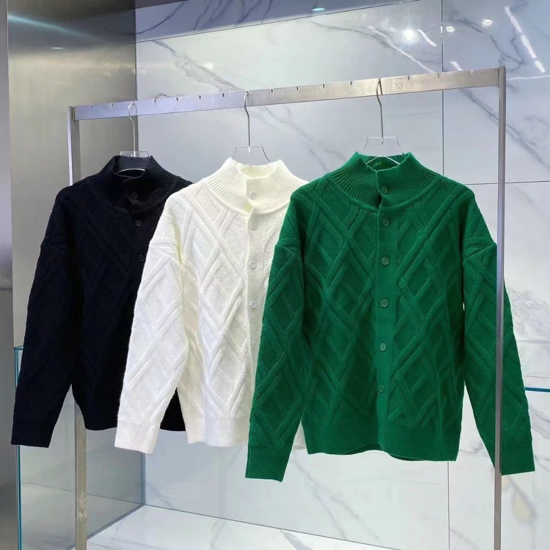Men's Clothing Autumn And Winter New Niche High End Diamond Check Knitted Jacket Men's Lazy Style Cardigan Sweater