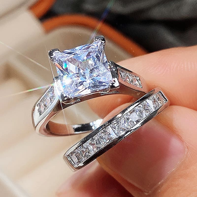 Ms. Cao Shi's Square Diamond Zircon Pair Ring Set Ring Jewelry