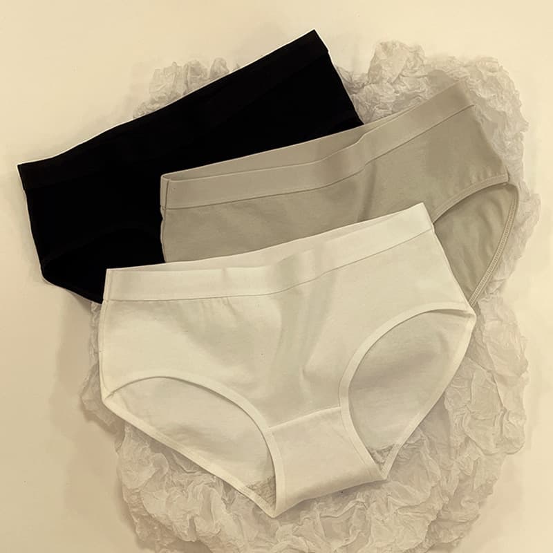 Women's Intimates Solid Color Pure Cotton Mid Waist Simple Seamless Breathable Girl Student Large Size Slim Hip Lifting Briefs