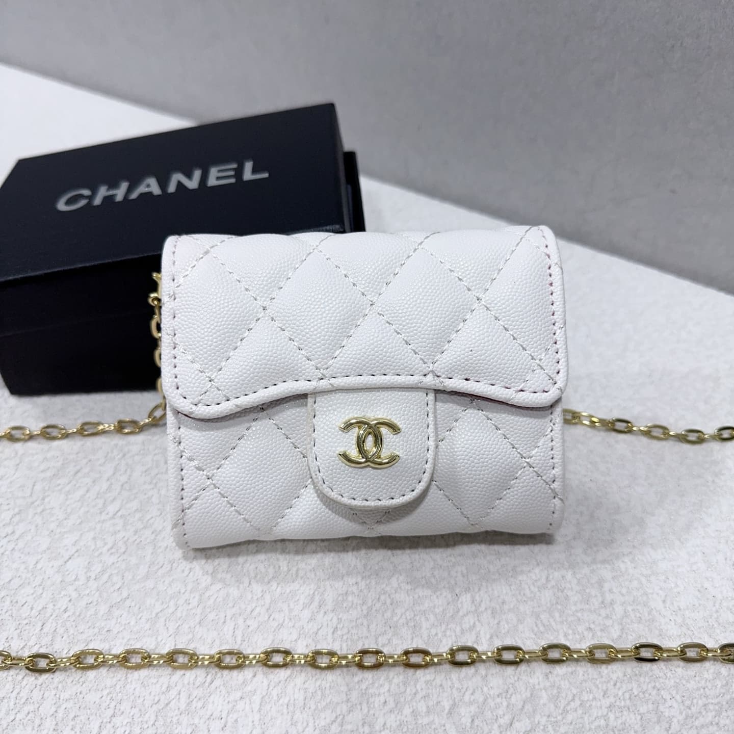 Mini sac à bandoulière tendance et mignon pour femme, style parfumé, nouveau style, portable, sac à rouge à lèvres, exquis, polyvalent, sac à