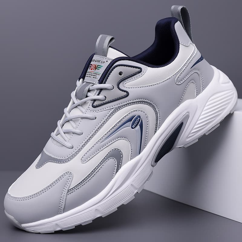 「XGXC」New Summer Leather Sneakers, Soft-soled, Lightweight, Casual, Shock-absorbing, And Non-slip Running Shoes, Men's Dad Shoes.