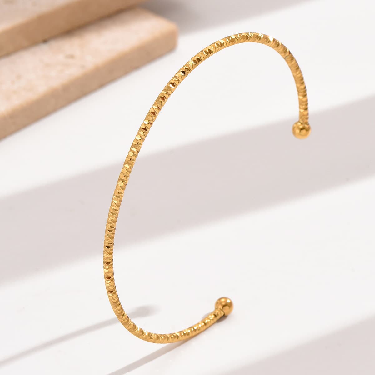 Trendy Minimalist Open Luxury Vacuum Electroplated Stainless Steel Jewelry Women's Personalized Bracelet