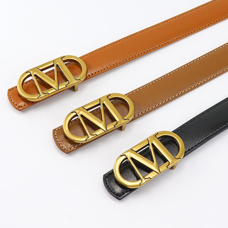 Selling 2023 Hot New Alloy Letter Smooth Buckle Women's Belt Casual Versatile Retro Belt