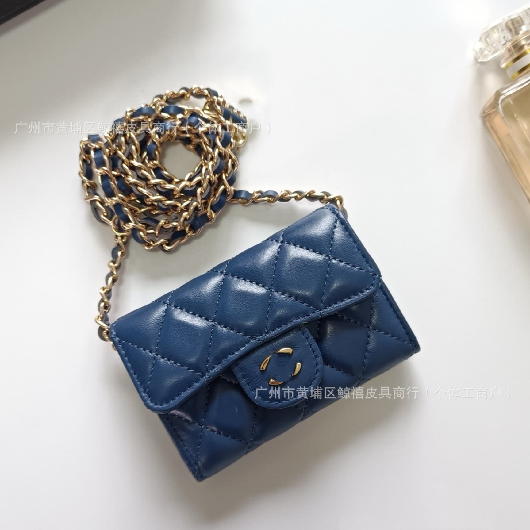 Porte-monnaie classique à rabat en cuir caviar, mini porte-cartes, sac banane matelassé, porte-cartes