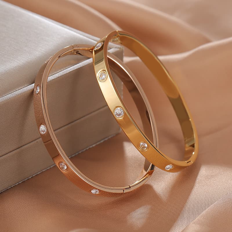 Non fading card buckle bracelet titanium steel real gold electroplating net celebrity bracelet niche light luxury high end hand jewelry