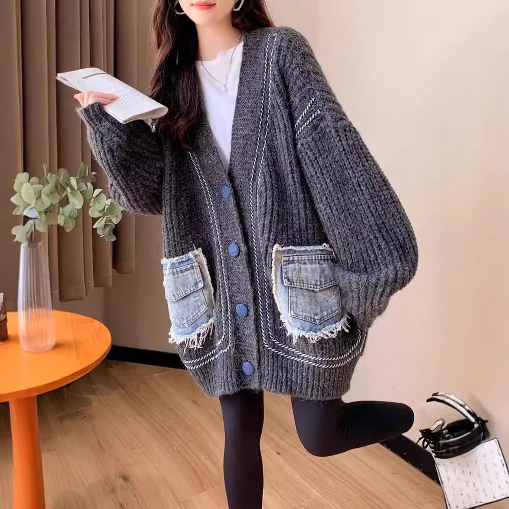 ​​Women's Oversized V-Neck Cardigan – Chunky Knit Winter Sweater In Dark Gray & Apricot, Boho Relaxed Fit For Casual Layering​​